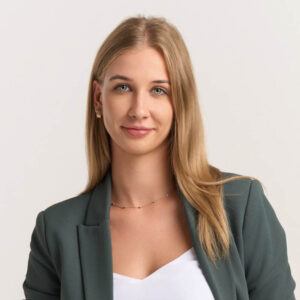 Julia Kostrzewska
